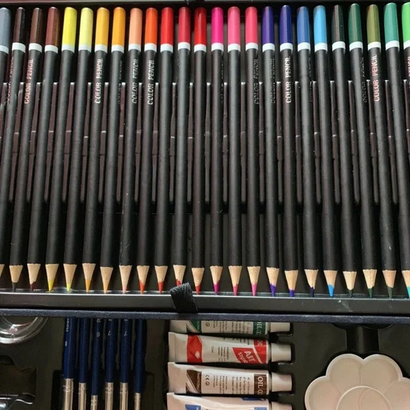 Art Set with Colored Pencils and Paints - Picture 2 of 3